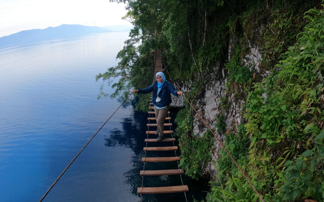 Dinding Sesar Waturere