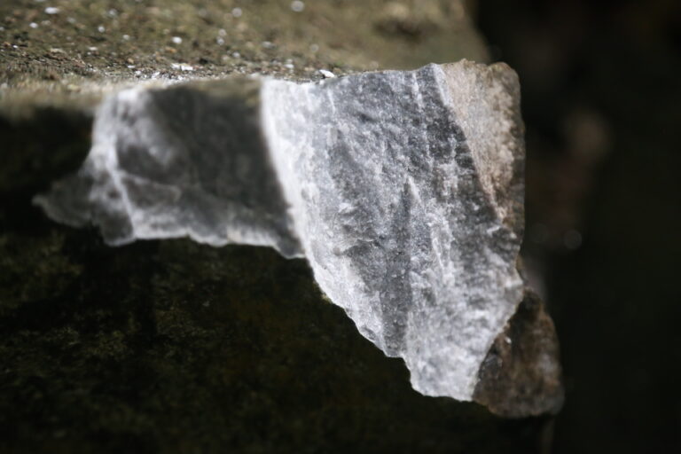 Gua Batu Putih