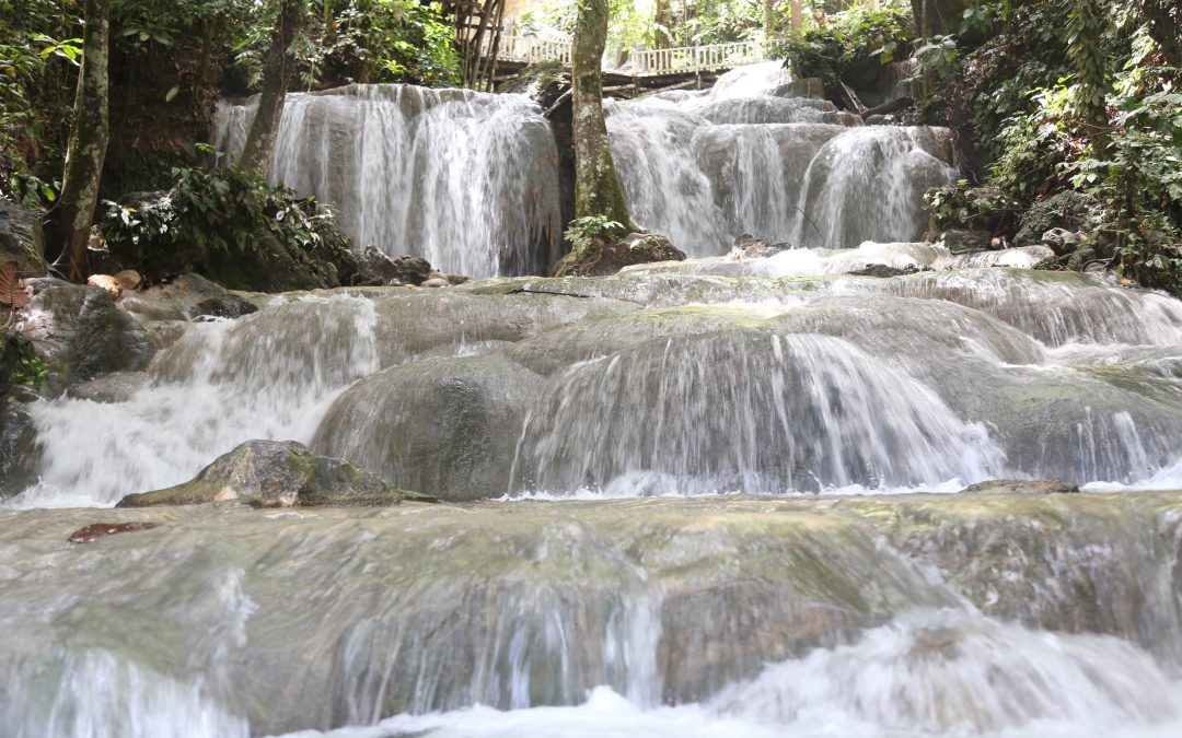 Wisata Air Terjun Mata Buntu